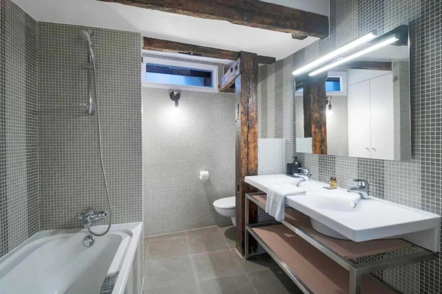 Superb Duplex Located On Rue Mouffetard Lejlighed Paris